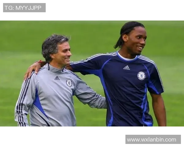 揭开足球明星狂人的神秘面纱他究竟是谁为何如此疯狂